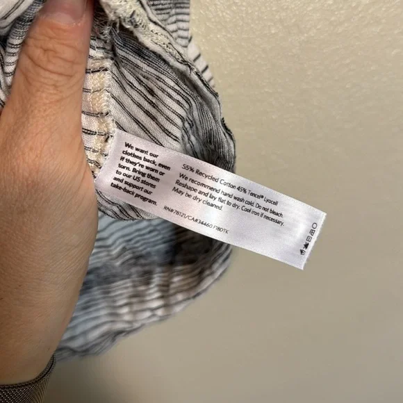 Eileen Fisher black and white Short Sleeve T-Shirt - Picture 4 of 7